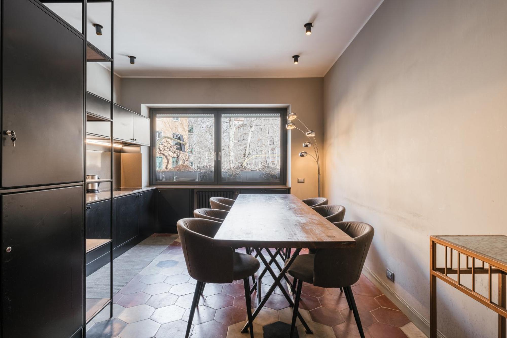 Bed & Breakfast The Place 2*